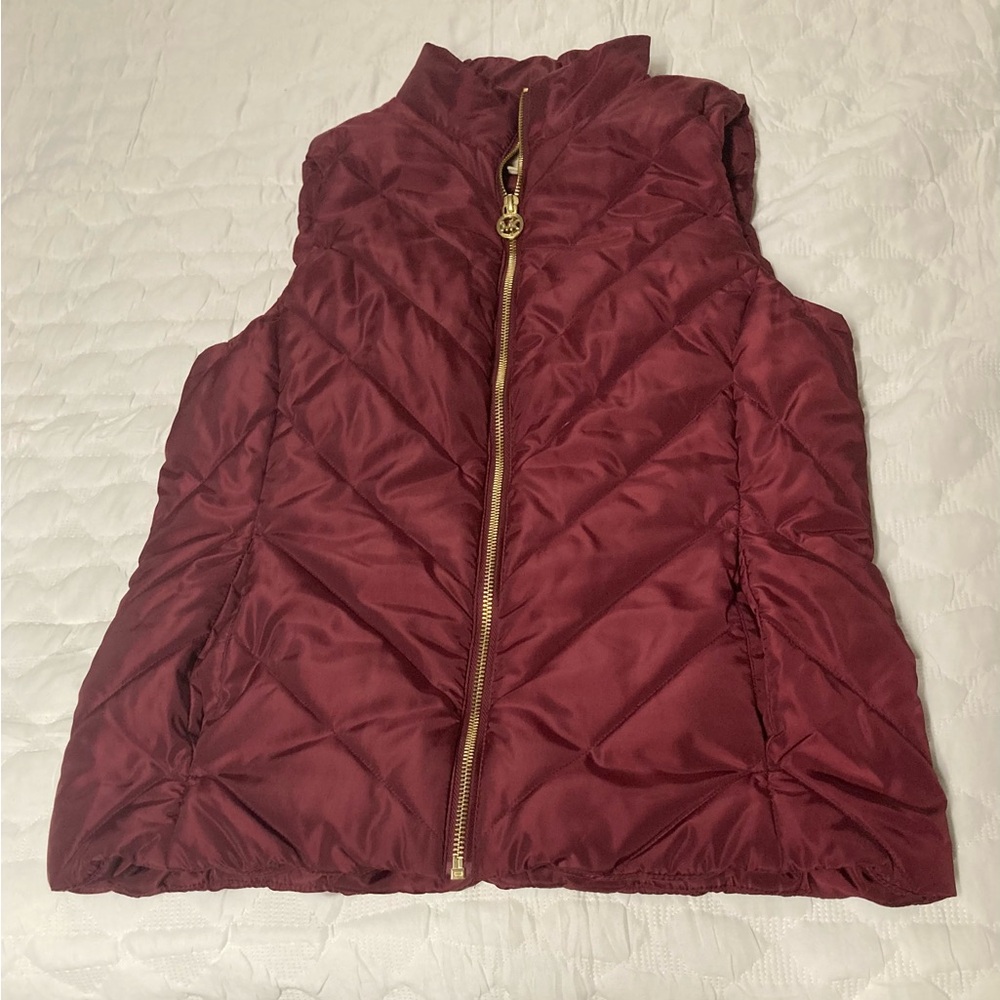 Michael Kors Women Maroon Quilted Puffer Vest with Gold Zipper